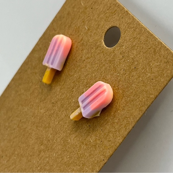 Pink and purple gradient popsicle stud earrings - Picture 2 of 3